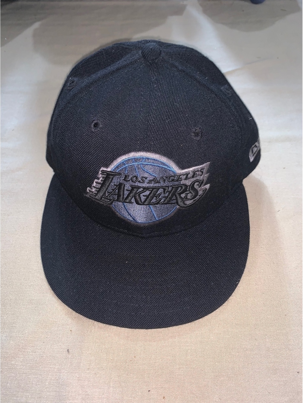 New Era Los Angeles Lakers NBA fitted cap black